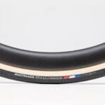 BontragerR4ClassicsHardCaseLiteHandmadeClincher_23397_A_Alt2